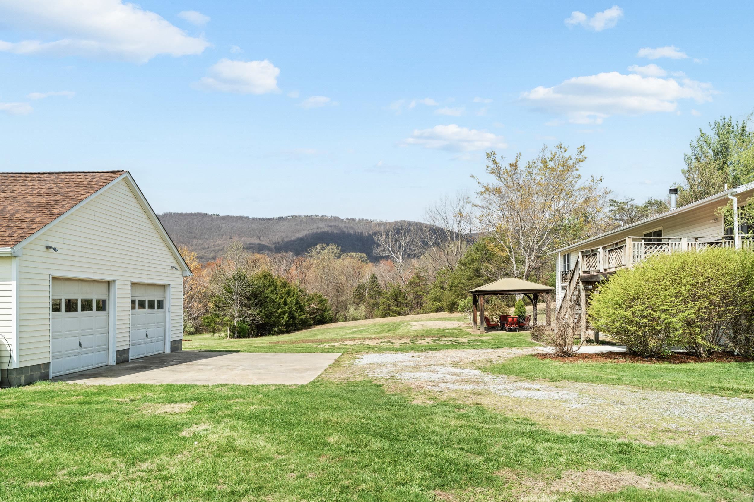 188 FRANCE CROSSING, AFTON, Virginia 22920, 5 Bedrooms Bedrooms, ,3 BathroomsBathrooms,Residential,188 FRANCE CROSSING,675267 MLS # 675267