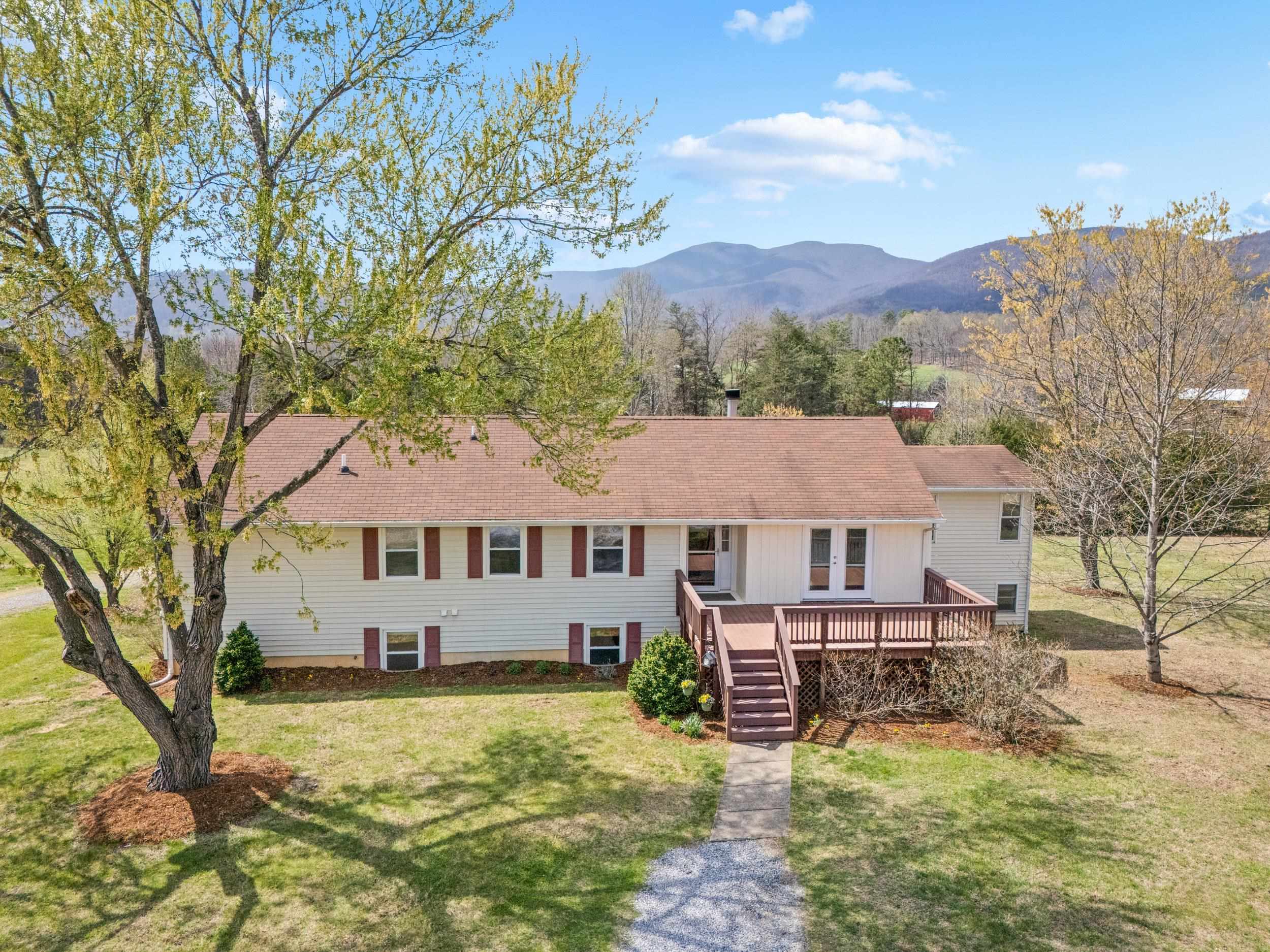 188 FRANCE CROSSING, AFTON, Virginia 22920, 5 Bedrooms Bedrooms, ,3 BathroomsBathrooms,Residential,188 FRANCE CROSSING,675267 MLS # 675267