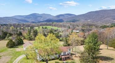 188 FRANCE CROSSING, AFTON, Virginia 22920, 5 Bedrooms Bedrooms, ,3 BathroomsBathrooms,Residential,188 FRANCE CROSSING,675267 MLS # 675267