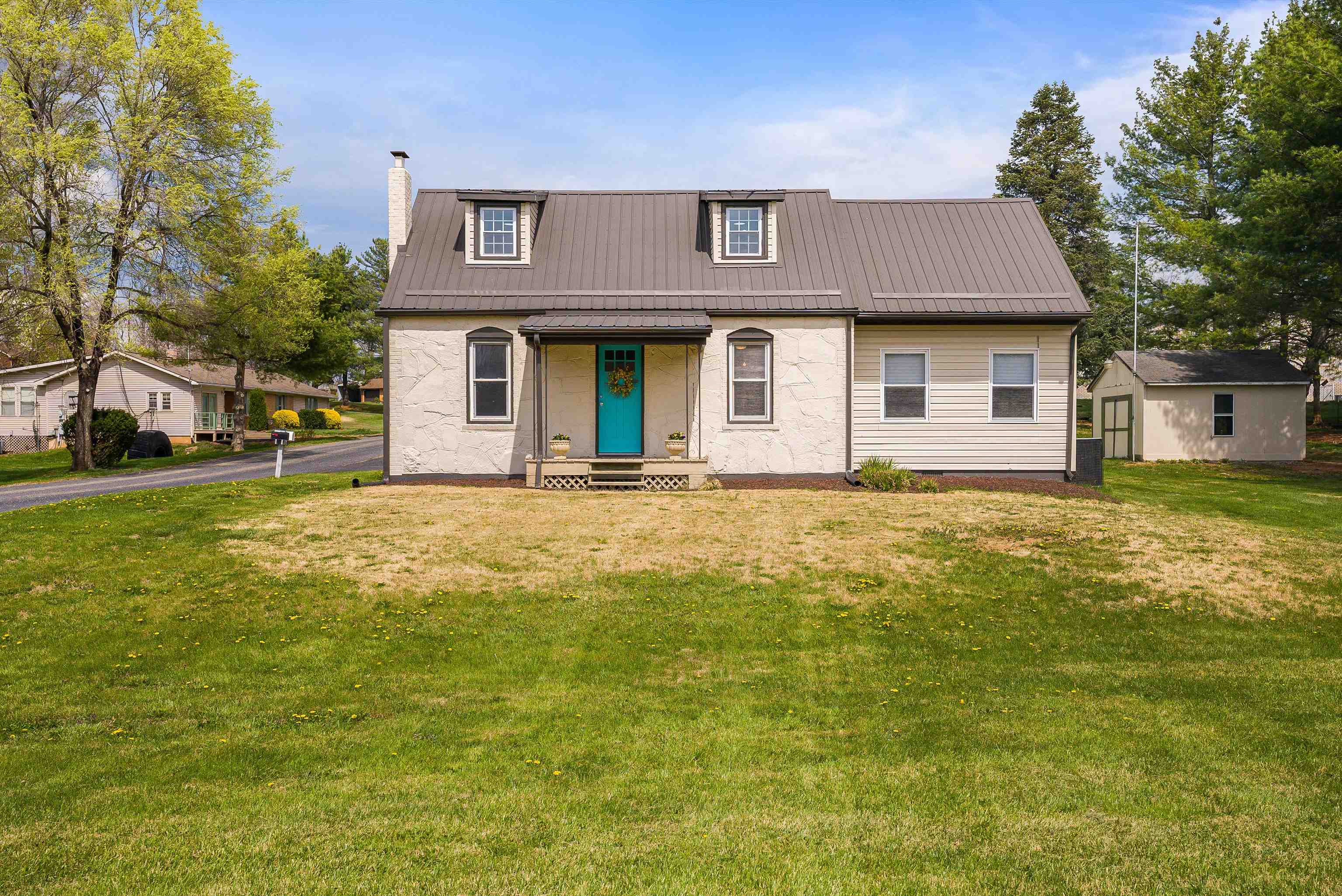 15 ROMAINE LN, STUARTS DRAFT, Virginia 24477, 3 Bedrooms Bedrooms, ,2 BathroomsBathrooms,Residential,15 ROMAINE LN,675270 MLS # 675270