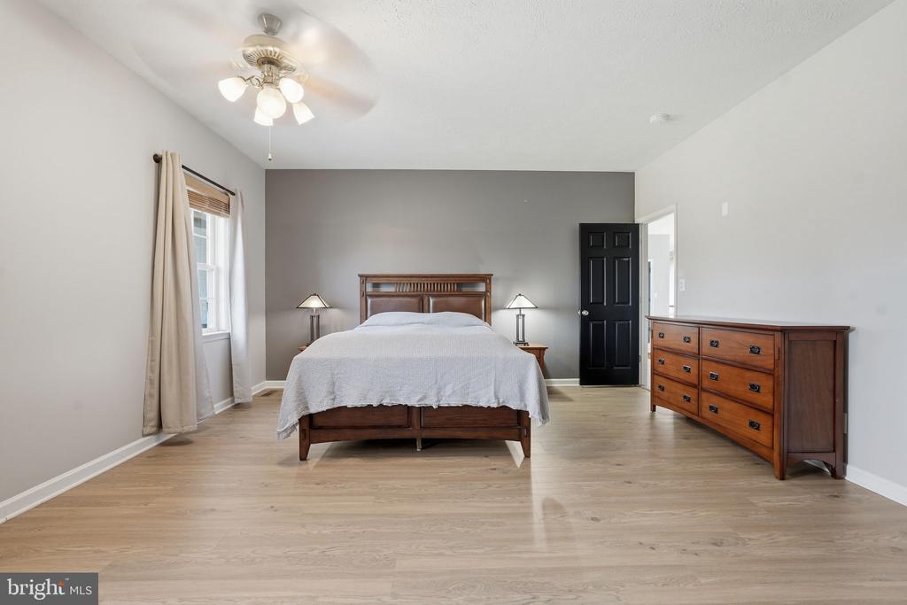 10292 CLIFF MILLS RD, MARSHALL, Virginia, 3 Bedrooms Bedrooms, ,3 BathroomsBathrooms,Residential,10292 CLIFF MILLS RD,VAFQ2020574 MLS # VAFQ2020574