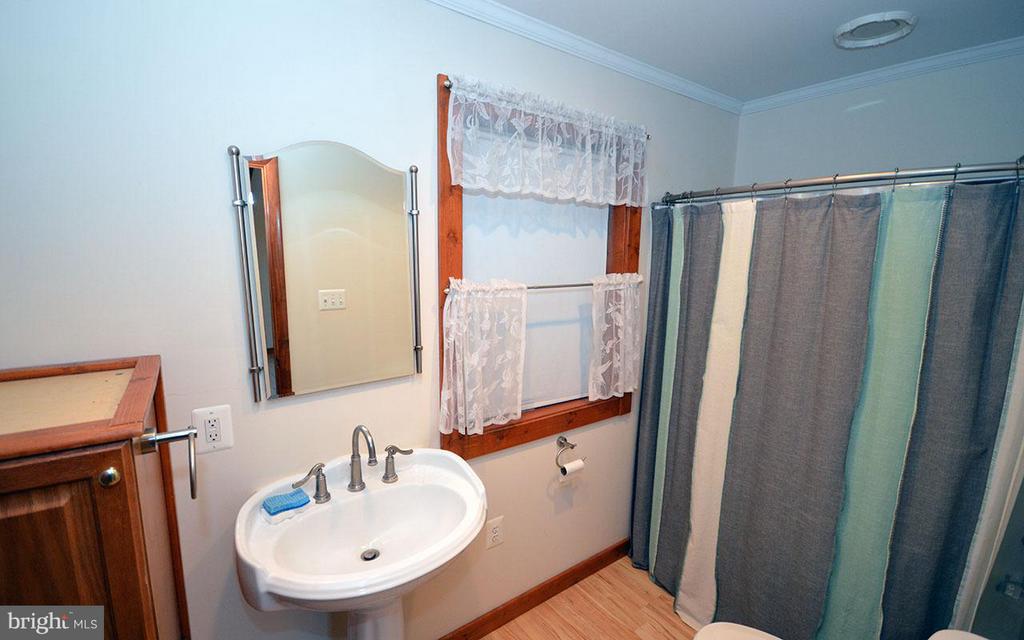 4562 QUAIL RUN DR, MARSHALL, Virginia, 3 Bedrooms Bedrooms, ,2 BathroomsBathrooms,Residential,4562 QUAIL RUN DR,VAFQ2020758 MLS # VAFQ2020758 4562 QUAIL RUN DR, MARSHALL, Virginia, 3 Bedrooms Bedrooms, ,2 BathroomsBathrooms,Residential,4562 QUAIL RUN DR,VAFQ2020758 MLS # VAFQ2020758