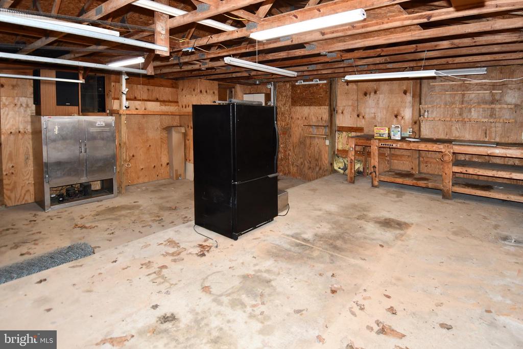 4562 QUAIL RUN DR, MARSHALL, Virginia 20115, 3 Bedrooms Bedrooms, ,2 BathroomsBathrooms,Residential,4562 QUAIL RUN DR,VAFQ2020758 MLS # VAFQ2020758