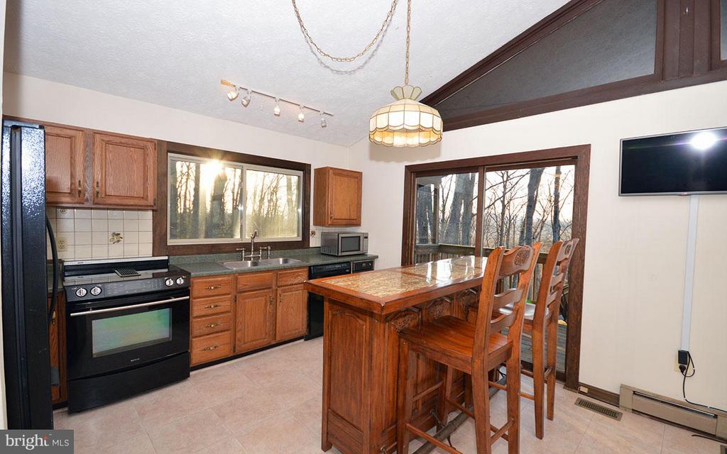 4562 QUAIL RUN DR, MARSHALL, Virginia, 3 Bedrooms Bedrooms, ,2 BathroomsBathrooms,Residential,4562 QUAIL RUN DR,VAFQ2020758 MLS # VAFQ2020758 4562 QUAIL RUN DR, MARSHALL, Virginia, 3 Bedrooms Bedrooms, ,2 BathroomsBathrooms,Residential,4562 QUAIL RUN DR,VAFQ2020758 MLS # VAFQ2020758