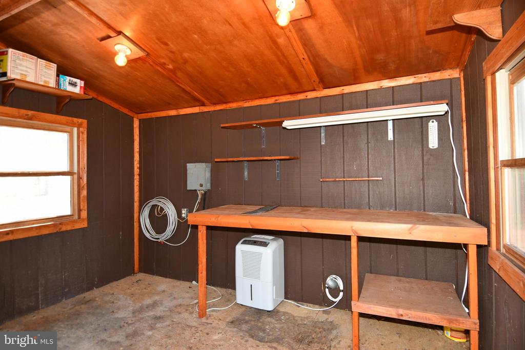 4562 QUAIL RUN DR, MARSHALL, Virginia 20115, 3 Bedrooms Bedrooms, ,2 BathroomsBathrooms,Residential,4562 QUAIL RUN DR,VAFQ2020758 MLS # VAFQ2020758
