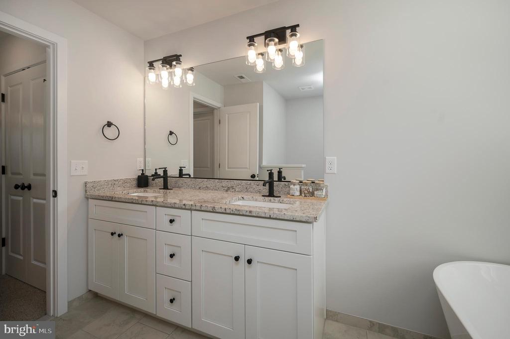 5509 BAZZANELLA DR, MINERAL, Virginia 23117, 4 Bedrooms Bedrooms, ,2 BathroomsBathrooms,Residential,5509 BAZZANELLA DR,VASP2040052 MLS # VASP2040052