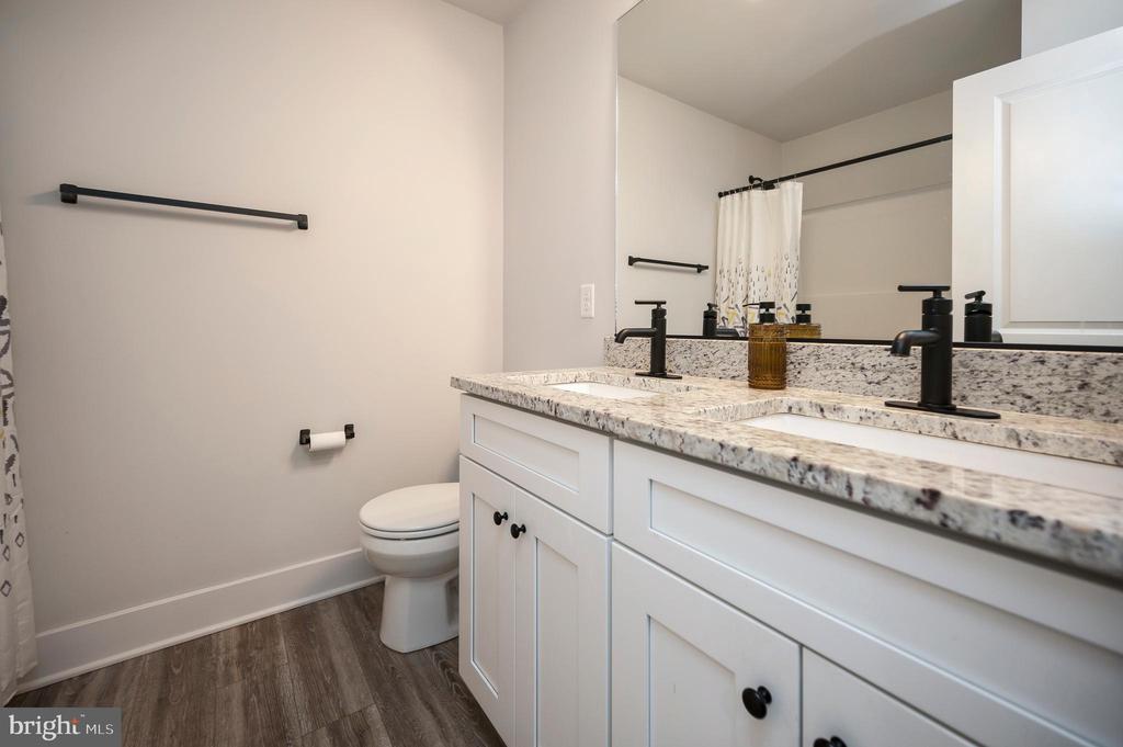 5509 BAZZANELLA DR, MINERAL, Virginia 23117, 4 Bedrooms Bedrooms, ,2 BathroomsBathrooms,Residential,5509 BAZZANELLA DR,VASP2040052 MLS # VASP2040052