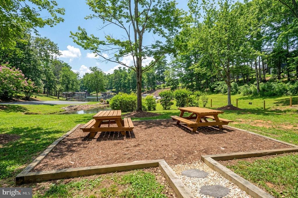 5509 BAZZANELLA DR, MINERAL, Virginia 23117, 4 Bedrooms Bedrooms, ,2 BathroomsBathrooms,Residential,5509 BAZZANELLA DR,VASP2040052 MLS # VASP2040052