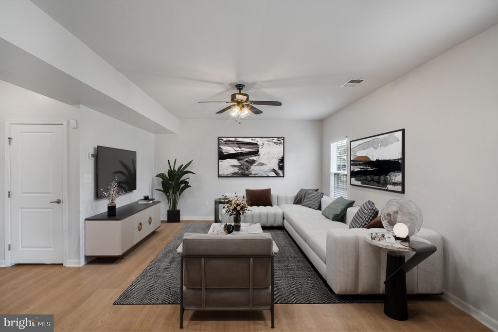 9501 FALL HAVEN, FREDERICKSBURG, Virginia 22407, 4 Bedrooms Bedrooms, ,2 BathroomsBathrooms,Residential,9501 FALL HAVEN,VASP2040290 MLS # VASP2040290