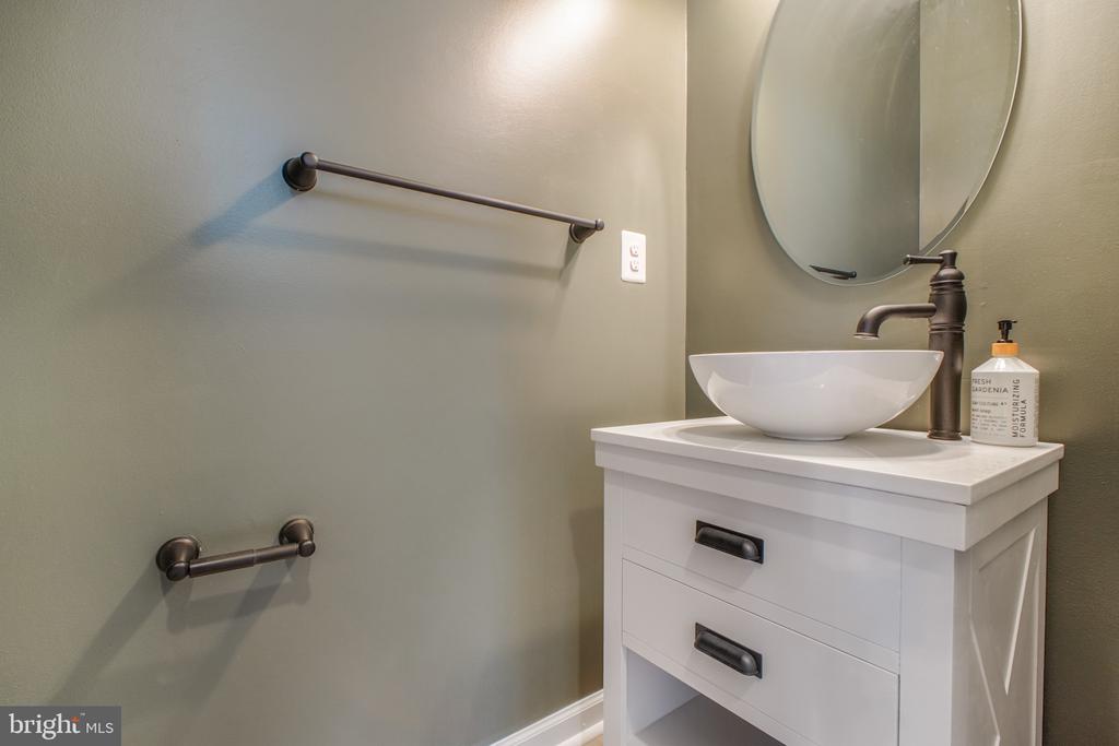 9501 FALL HAVEN, FREDERICKSBURG, Virginia 22407, 4 Bedrooms Bedrooms, ,2 BathroomsBathrooms,Residential,9501 FALL HAVEN,VASP2040290 MLS # VASP2040290