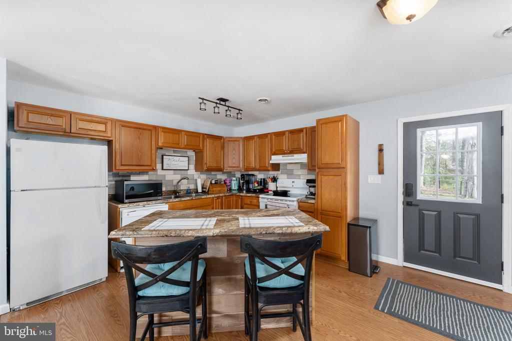 13217 UNION CHURCH RD, SUMERDUCK, Virginia, 3 Bedrooms Bedrooms, ,2 BathroomsBathrooms,Residential,13217 UNION CHURCH RD,VAFQ2021014 MLS # VAFQ2021014