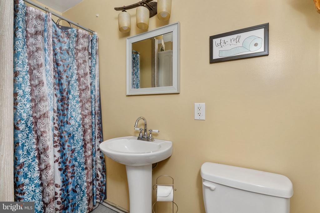 13217 UNION CHURCH RD, SUMERDUCK, Virginia, 3 Bedrooms Bedrooms, ,2 BathroomsBathrooms,Residential,13217 UNION CHURCH RD,VAFQ2021014 MLS # VAFQ2021014