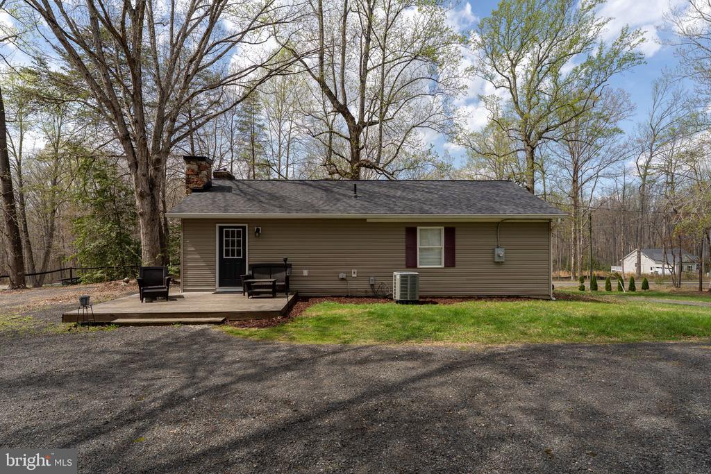 13217 UNION CHURCH RD, SUMERDUCK, Virginia, 3 Bedrooms Bedrooms, ,2 BathroomsBathrooms,Residential,13217 UNION CHURCH RD,VAFQ2021014 MLS # VAFQ2021014