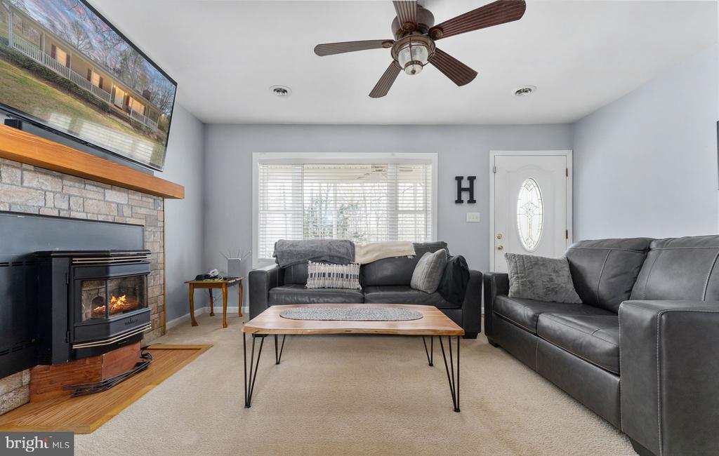 13217 UNION CHURCH RD, SUMERDUCK, Virginia, 3 Bedrooms Bedrooms, ,2 BathroomsBathrooms,Residential,13217 UNION CHURCH RD,VAFQ2021014 MLS # VAFQ2021014