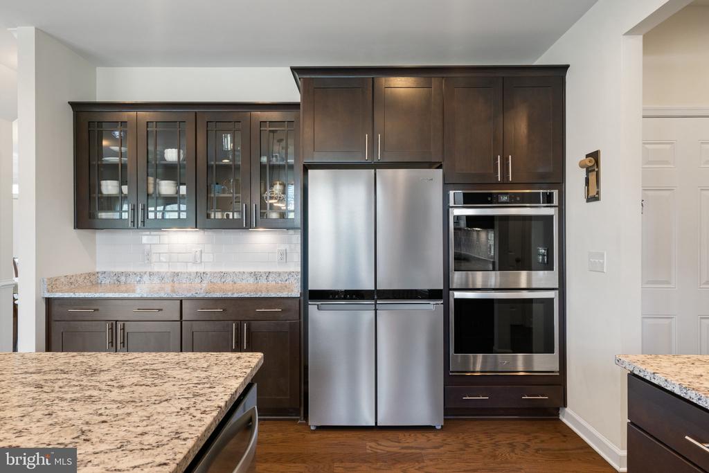 10419 ASPEN HIGHLANDS DR, SPOTSYLVANIA, Virginia 22553, 5 Bedrooms Bedrooms, ,4 BathroomsBathrooms,Residential,10419 ASPEN HIGHLANDS DR,VASP2040250 MLS # VASP2040250