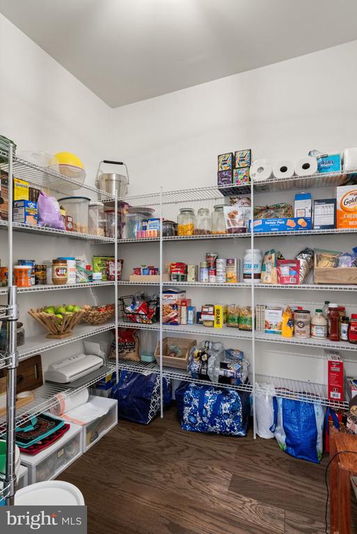 10419 ASPEN HIGHLANDS DR, SPOTSYLVANIA, Virginia 22553, 5 Bedrooms Bedrooms, ,4 BathroomsBathrooms,Residential,10419 ASPEN HIGHLANDS DR,VASP2040250 MLS # VASP2040250