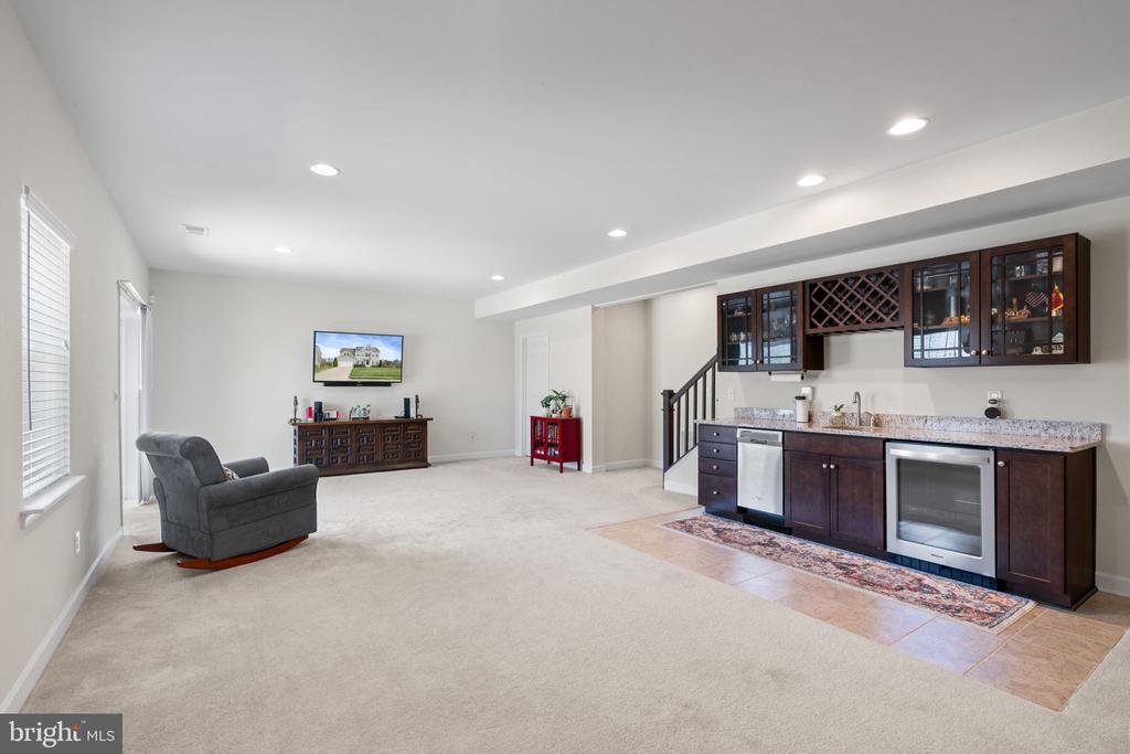 10419 ASPEN HIGHLANDS DR, SPOTSYLVANIA, Virginia 22553, 5 Bedrooms Bedrooms, ,4 BathroomsBathrooms,Residential,10419 ASPEN HIGHLANDS DR,VASP2040250 MLS # VASP2040250