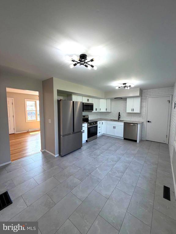 7183 OAK DR, REVA, Virginia 22735, 3 Bedrooms Bedrooms, ,1 BathroomBathrooms,Residential,7183 OAK DR,VACU2013110 MLS # VACU2013110