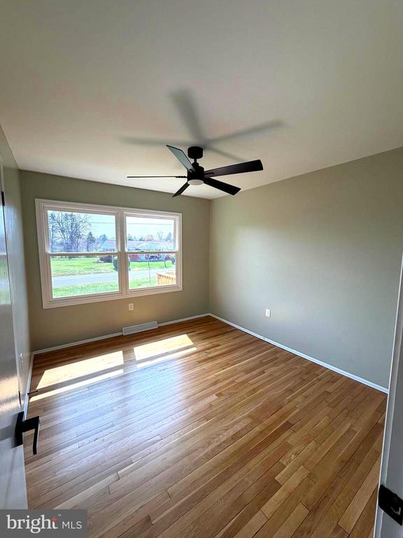 7183 OAK DR, REVA, Virginia 22735, 3 Bedrooms Bedrooms, ,1 BathroomBathrooms,Residential,7183 OAK DR,VACU2013110 MLS # VACU2013110