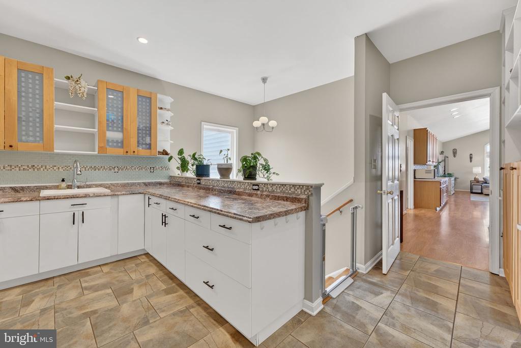 7453 OPAL RD, WARRENTON, Virginia 20186, 4 Bedrooms Bedrooms, ,2 BathroomsBathrooms,Residential,7453 OPAL RD,VAFQ2021174 MLS # VAFQ2021174