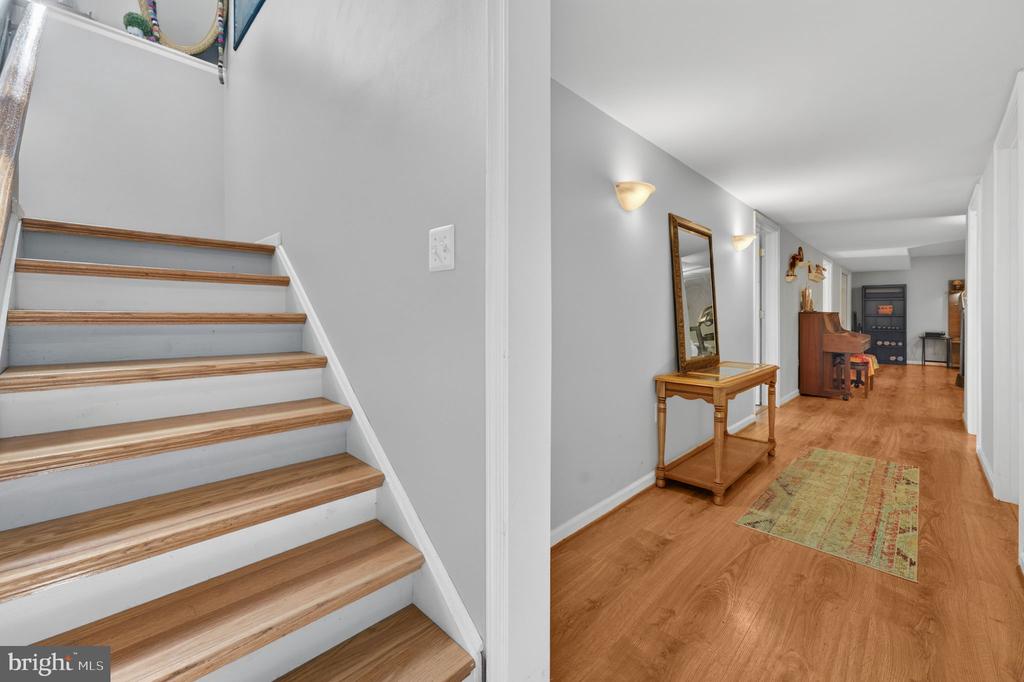 7453 OPAL RD, WARRENTON, Virginia 20186, 4 Bedrooms Bedrooms, ,2 BathroomsBathrooms,Residential,7453 OPAL RD,VAFQ2021174 MLS # VAFQ2021174