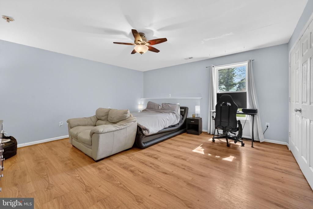 7453 OPAL RD, WARRENTON, Virginia 20186, 4 Bedrooms Bedrooms, ,2 BathroomsBathrooms,Residential,7453 OPAL RD,VAFQ2021174 MLS # VAFQ2021174