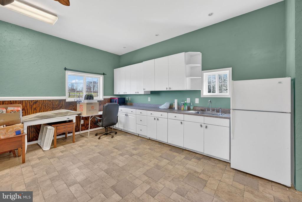 7453 OPAL RD, WARRENTON, Virginia 20186, 4 Bedrooms Bedrooms, ,2 BathroomsBathrooms,Residential,7453 OPAL RD,VAFQ2021174 MLS # VAFQ2021174