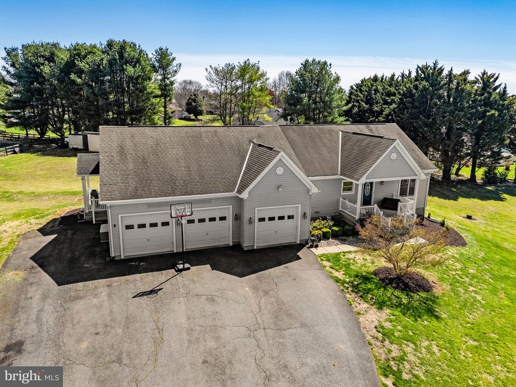 7453 OPAL RD, WARRENTON, Virginia 20186, 4 Bedrooms Bedrooms, ,2 BathroomsBathrooms,Residential,7453 OPAL RD,VAFQ2021174 MLS # VAFQ2021174