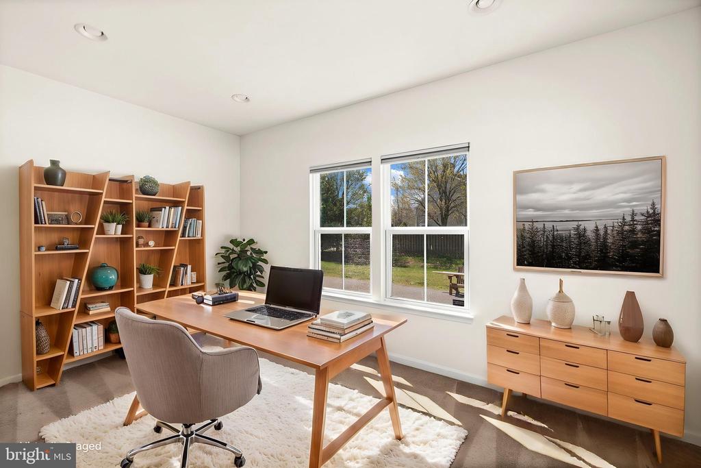 10420 NAPOLEON ST, FREDERICKSBURG, Virginia 22408, 6 Bedrooms Bedrooms, ,3 BathroomsBathrooms,Residential,10420 NAPOLEON ST,VASP2039936 MLS # VASP2039936