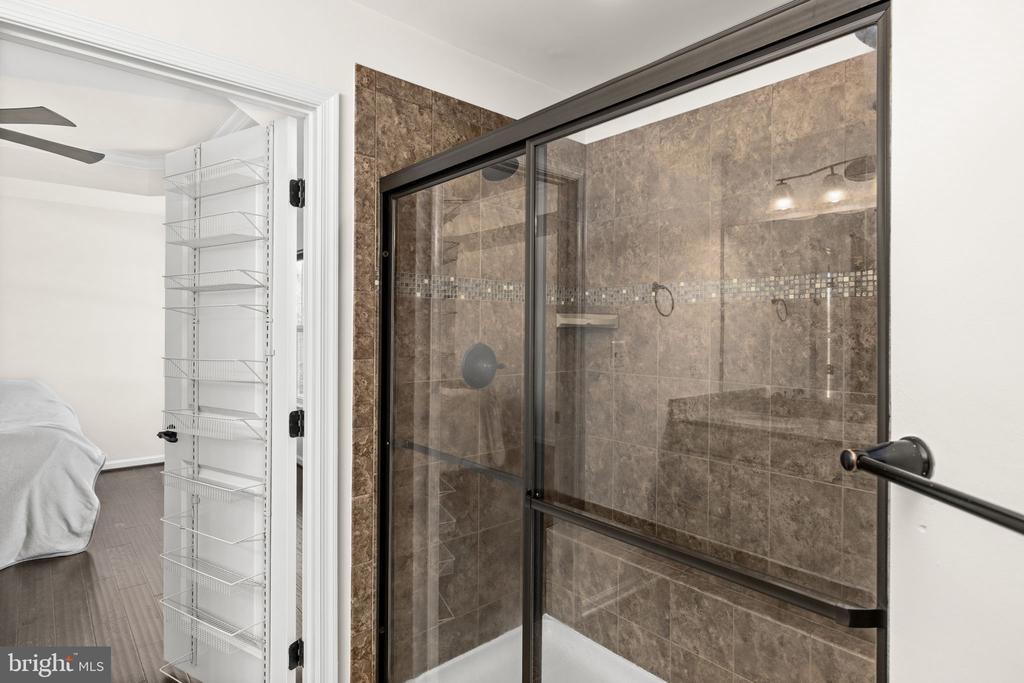 10420 NAPOLEON ST, FREDERICKSBURG, Virginia 22408, 6 Bedrooms Bedrooms, ,3 BathroomsBathrooms,Residential,10420 NAPOLEON ST,VASP2039936 MLS # VASP2039936