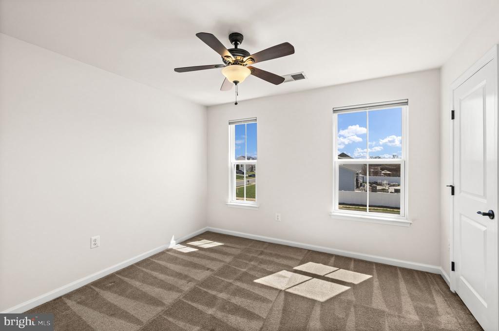 10420 NAPOLEON ST, FREDERICKSBURG, Virginia 22408, 6 Bedrooms Bedrooms, ,3 BathroomsBathrooms,Residential,10420 NAPOLEON ST,VASP2039936 MLS # VASP2039936