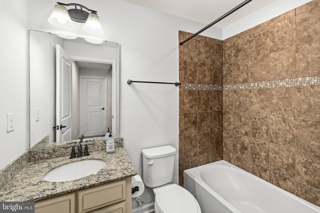 10420 NAPOLEON ST, FREDERICKSBURG, Virginia 22408, 6 Bedrooms Bedrooms, ,3 BathroomsBathrooms,Residential,10420 NAPOLEON ST,VASP2039936 MLS # VASP2039936