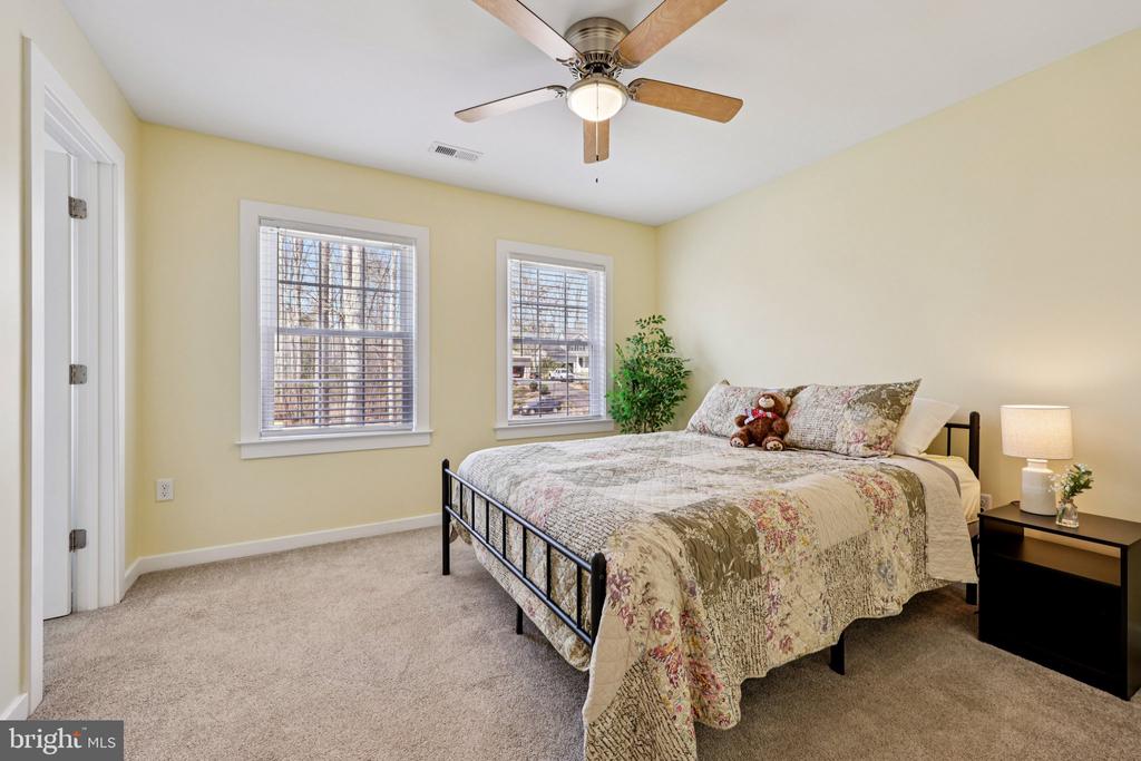 112 BUTLER CIR, LOCUST GROVE, Virginia 22508, 4 Bedrooms Bedrooms, ,2 BathroomsBathrooms,Residential,112 BUTLER CIR,VAOR2013692 MLS # VAOR2013692