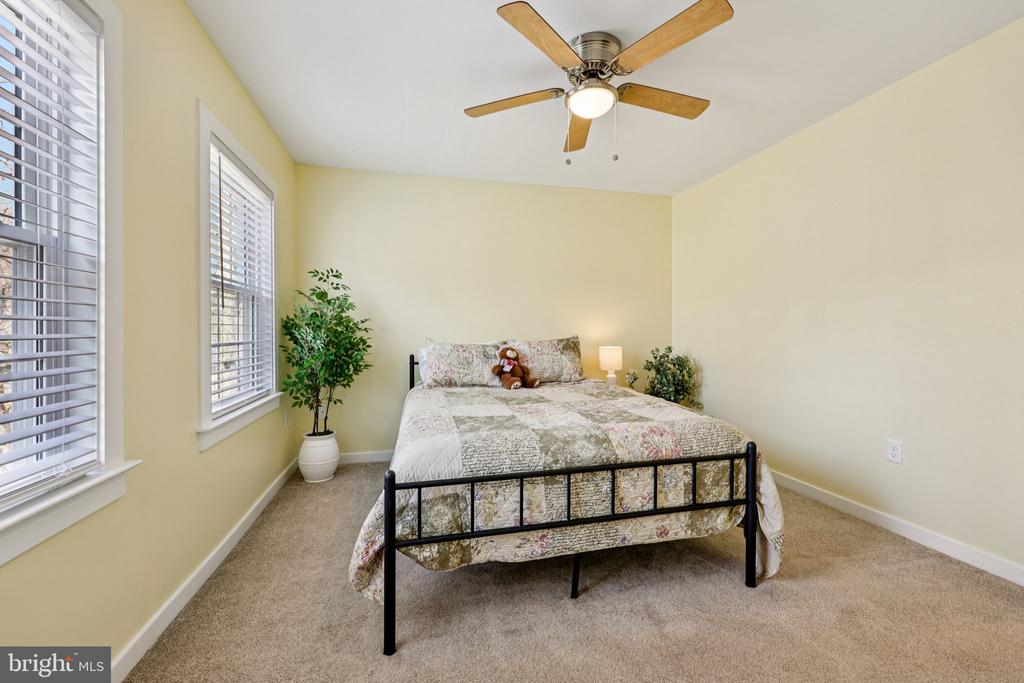 112 BUTLER CIR, LOCUST GROVE, Virginia 22508, 4 Bedrooms Bedrooms, ,2 BathroomsBathrooms,Residential,112 BUTLER CIR,VAOR2013692 MLS # VAOR2013692