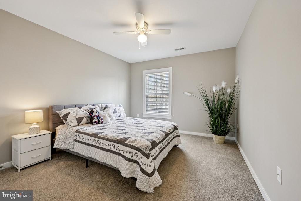 112 BUTLER CIR, LOCUST GROVE, Virginia 22508, 4 Bedrooms Bedrooms, ,2 BathroomsBathrooms,Residential,112 BUTLER CIR,VAOR2013692 MLS # VAOR2013692