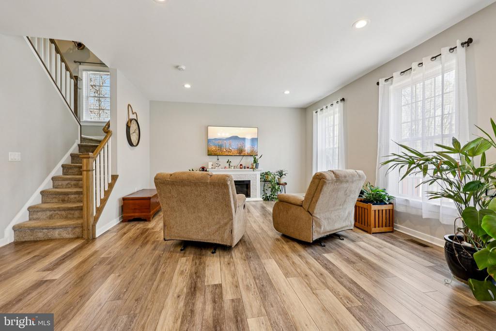 112 BUTLER CIR, LOCUST GROVE, Virginia 22508, 4 Bedrooms Bedrooms, ,2 BathroomsBathrooms,Residential,112 BUTLER CIR,VAOR2013692 MLS # VAOR2013692