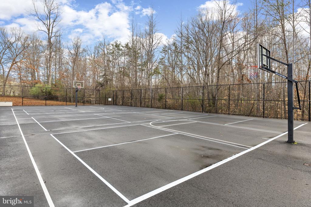 15501 WYND CT, MINERAL, Virginia 23117, 4 Bedrooms Bedrooms, ,3 BathroomsBathrooms,Residential,15501 WYND CT,VASP2040300 MLS # VASP2040300