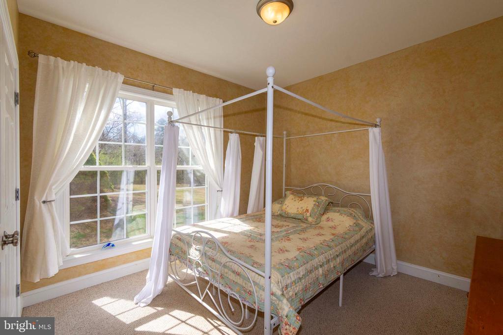 2203 CAMPBELL RD, KESWICK, Virginia 22947, 4 Bedrooms Bedrooms, ,3 BathroomsBathrooms,Residential,2203 CAMPBELL RD,VALA2009476 MLS # VALA2009476