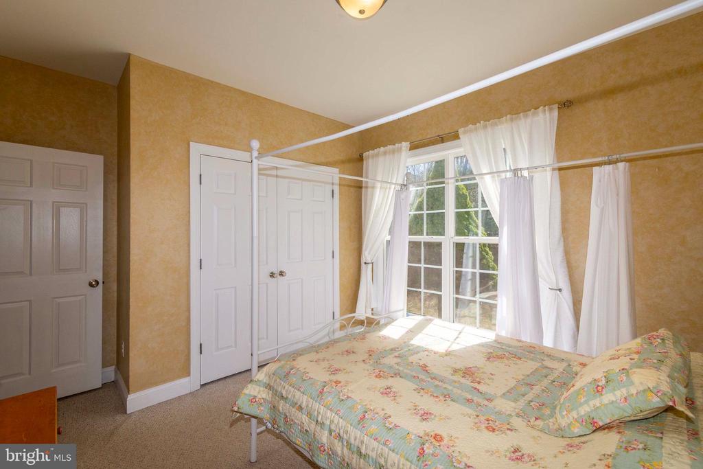 2203 CAMPBELL RD, KESWICK, Virginia 22947, 4 Bedrooms Bedrooms, ,3 BathroomsBathrooms,Residential,2203 CAMPBELL RD,VALA2009476 MLS # VALA2009476