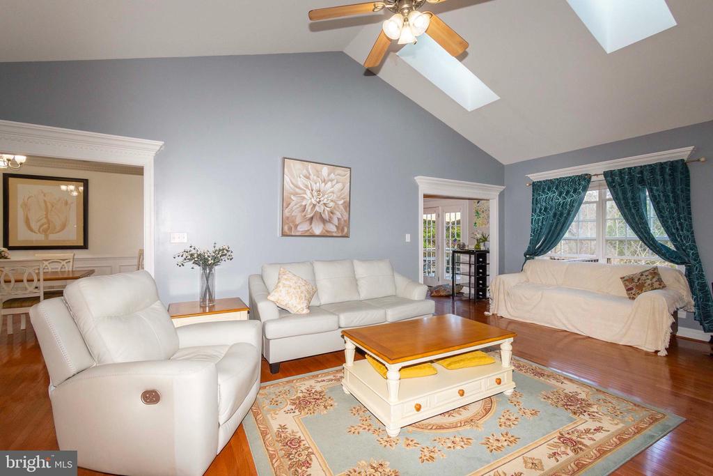 2203 CAMPBELL RD, KESWICK, Virginia 22947, 4 Bedrooms Bedrooms, ,3 BathroomsBathrooms,Residential,2203 CAMPBELL RD,VALA2009476 MLS # VALA2009476