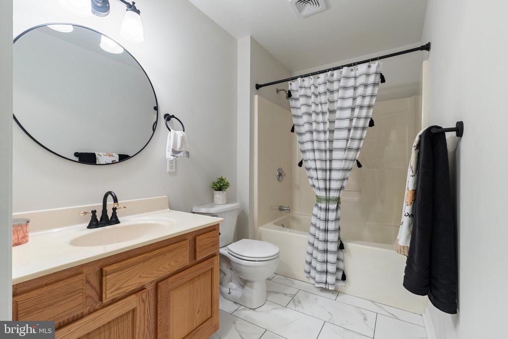 9373 WALDEN LN, MARSHALL, Virginia, 3 Bedrooms Bedrooms, ,2 BathroomsBathrooms,Residential,9373 WALDEN LN,VAFQ2021196 MLS # VAFQ2021196