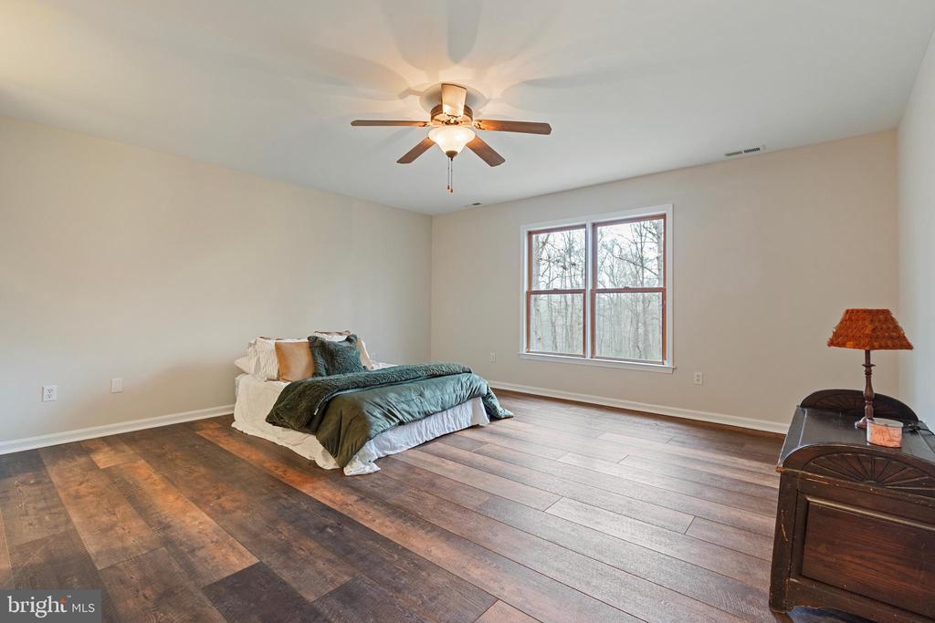 9373 WALDEN LN, MARSHALL, Virginia, 3 Bedrooms Bedrooms, ,2 BathroomsBathrooms,Residential,9373 WALDEN LN,VAFQ2021196 MLS # VAFQ2021196