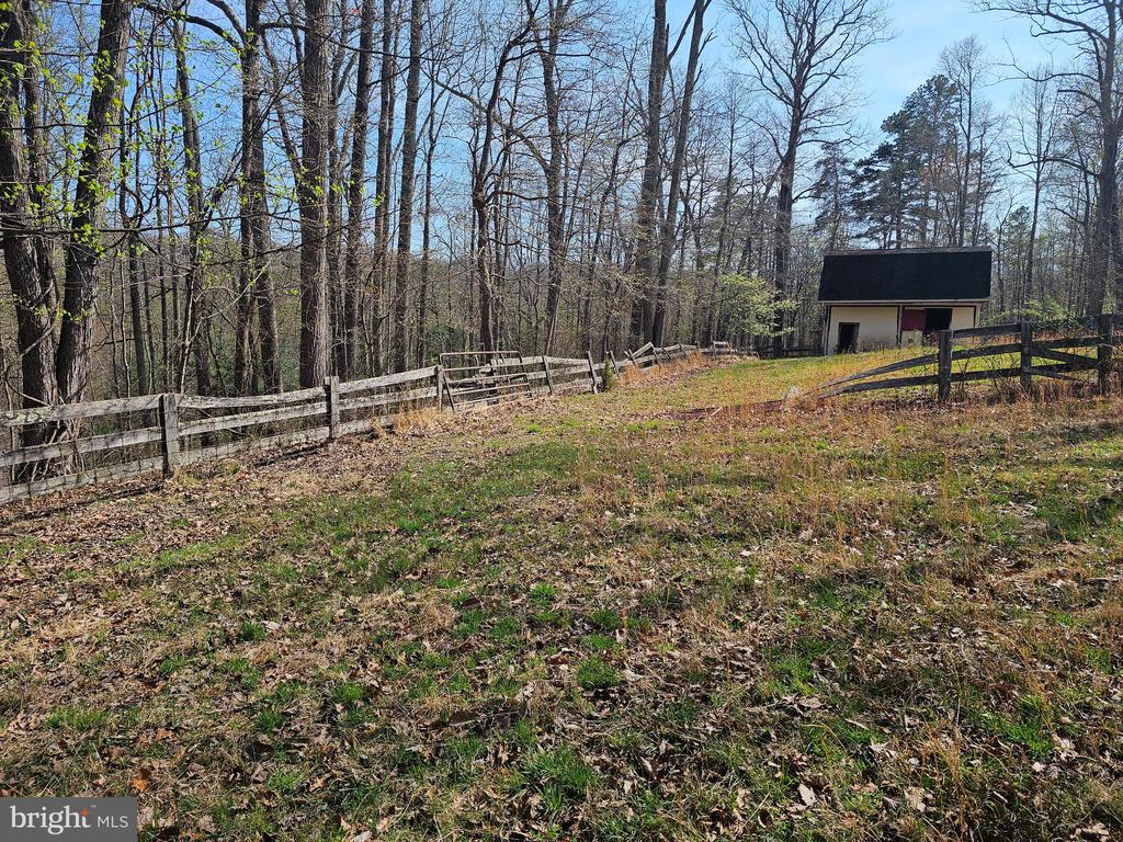 9373 WALDEN LN, MARSHALL, Virginia, 3 Bedrooms Bedrooms, ,2 BathroomsBathrooms,Residential,9373 WALDEN LN,VAFQ2021196 MLS # VAFQ2021196