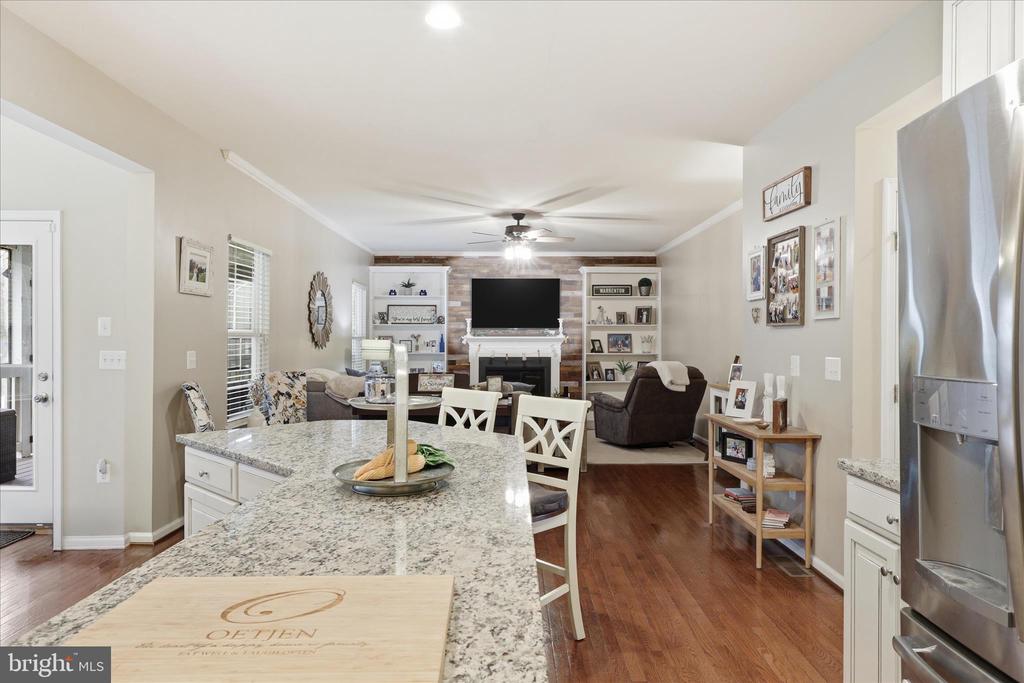 6767 LAKE ANNE CT, WARRENTON, Virginia, 4 Bedrooms Bedrooms, ,3 BathroomsBathrooms,Residential,6767 LAKE ANNE CT,VAFQ2020808 MLS # VAFQ2020808