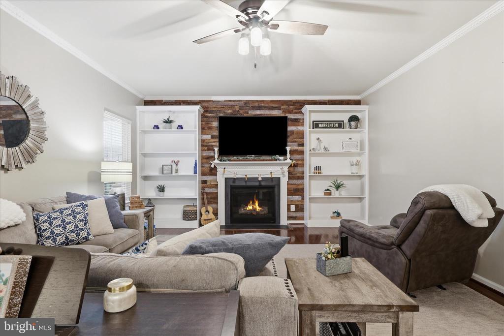 6767 LAKE ANNE CT, WARRENTON, Virginia, 4 Bedrooms Bedrooms, ,3 BathroomsBathrooms,Residential,6767 LAKE ANNE CT,VAFQ2020808 MLS # VAFQ2020808