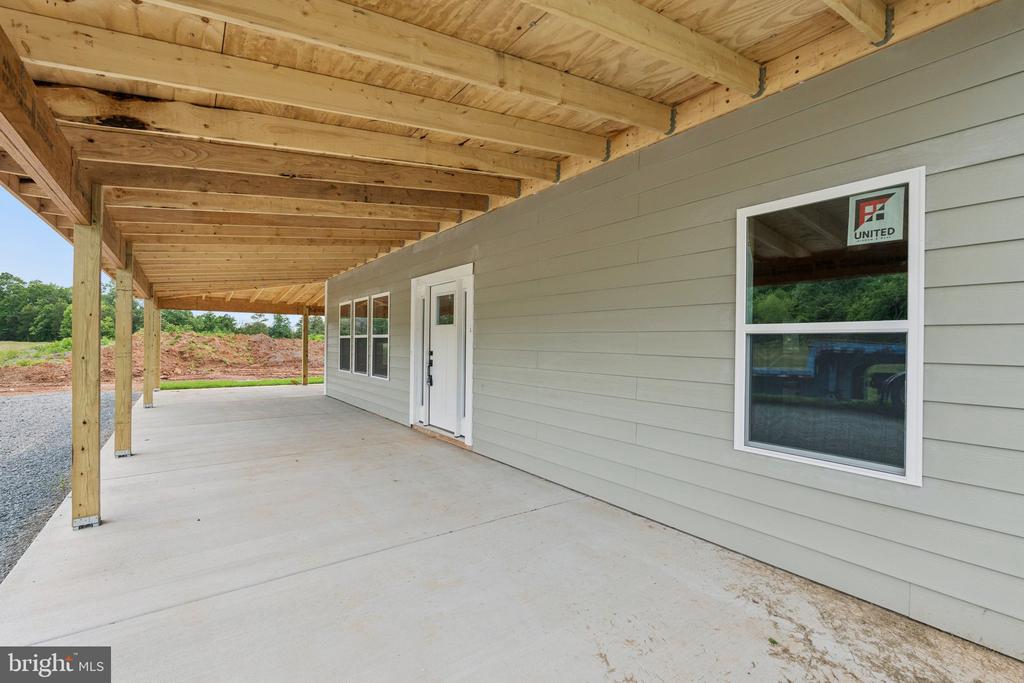 7285 OPAL RD, WARRENTON, Virginia 20186, 3 Bedrooms Bedrooms, ,3 BathroomsBathrooms,Residential,7285 OPAL RD,VAFQ2021288 MLS # VAFQ2021288