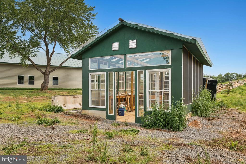 7285 OPAL RD, WARRENTON, Virginia 20186, 3 Bedrooms Bedrooms, ,3 BathroomsBathrooms,Residential,7285 OPAL RD,VAFQ2021288 MLS # VAFQ2021288