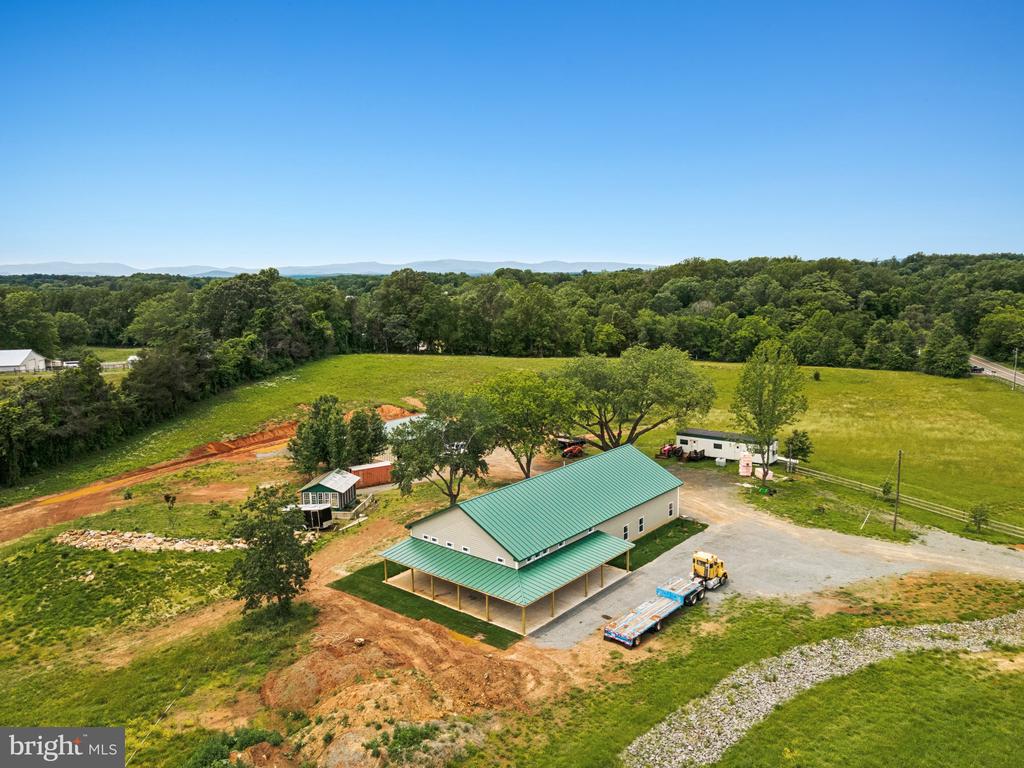 7285 OPAL RD, WARRENTON, Virginia 20186, 3 Bedrooms Bedrooms, ,3 BathroomsBathrooms,Residential,7285 OPAL RD,VAFQ2021288 MLS # VAFQ2021288