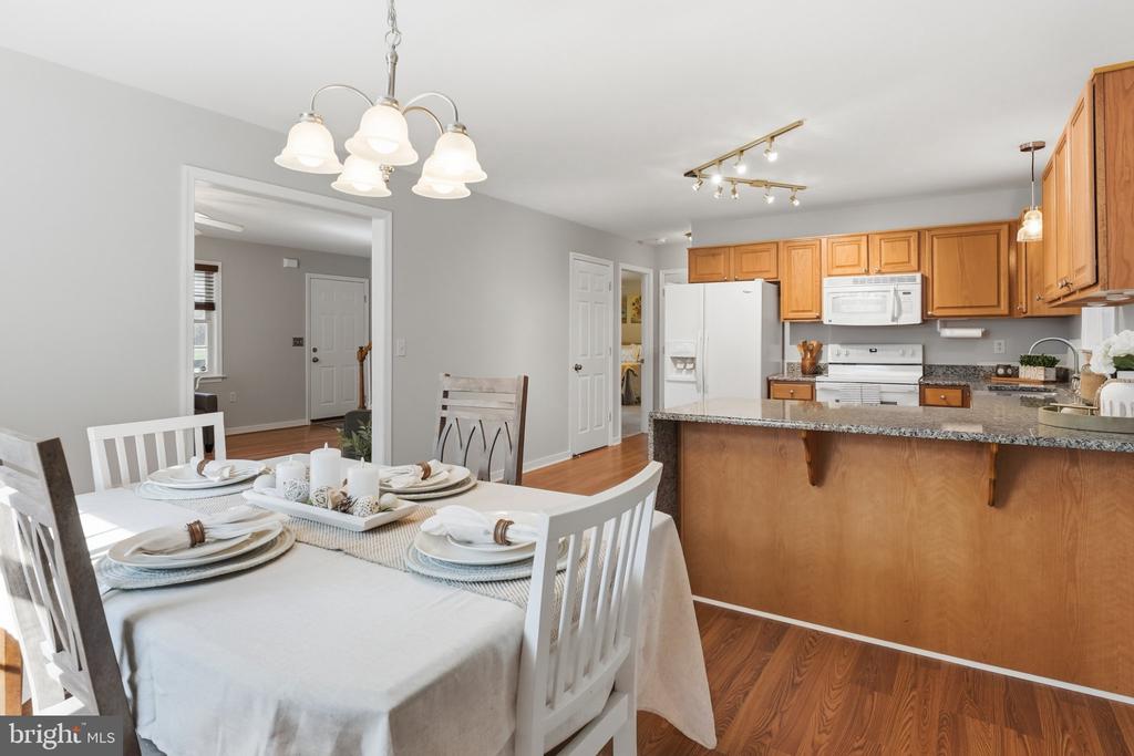 801 S LAKESHORE DR, LOUISA, Virginia 23093, 3 Bedrooms Bedrooms, ,2 BathroomsBathrooms,Residential,801 S LAKESHORE DR,VALA2009556 MLS # VALA2009556