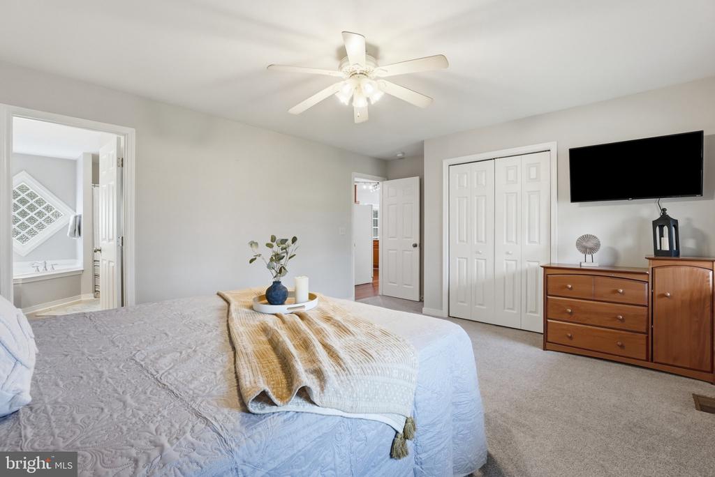 801 S LAKESHORE DR, LOUISA, Virginia 23093, 3 Bedrooms Bedrooms, ,2 BathroomsBathrooms,Residential,801 S LAKESHORE DR,VALA2009556 MLS # VALA2009556